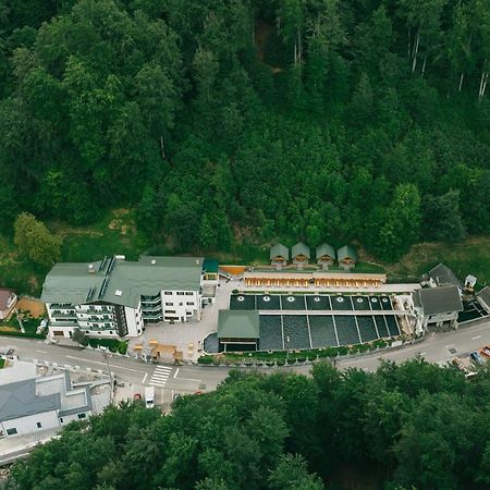 Lostrita - Pastravarie, Hotel & Spa Baia Mare Exteriör bild